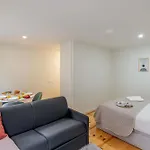 Elegant & Cozy In Cedofeita By Hostwise Porto
