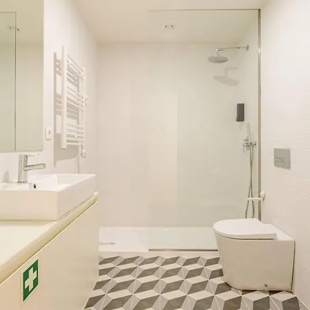 Elegant & Cozy In Cedofeita By Hostwise *